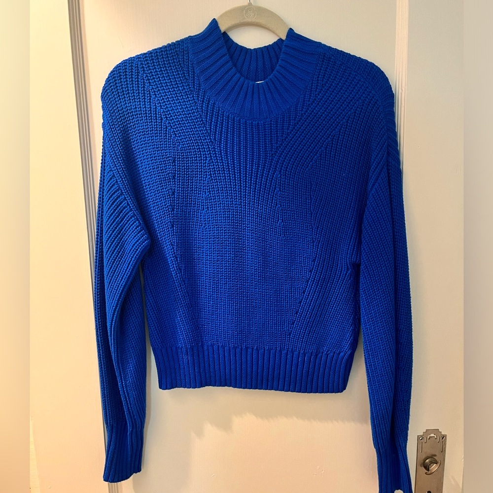 525 Sweater